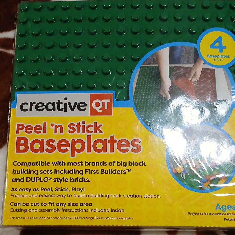 DUPLO Creative QT Peel 'n Stick Baseplates
